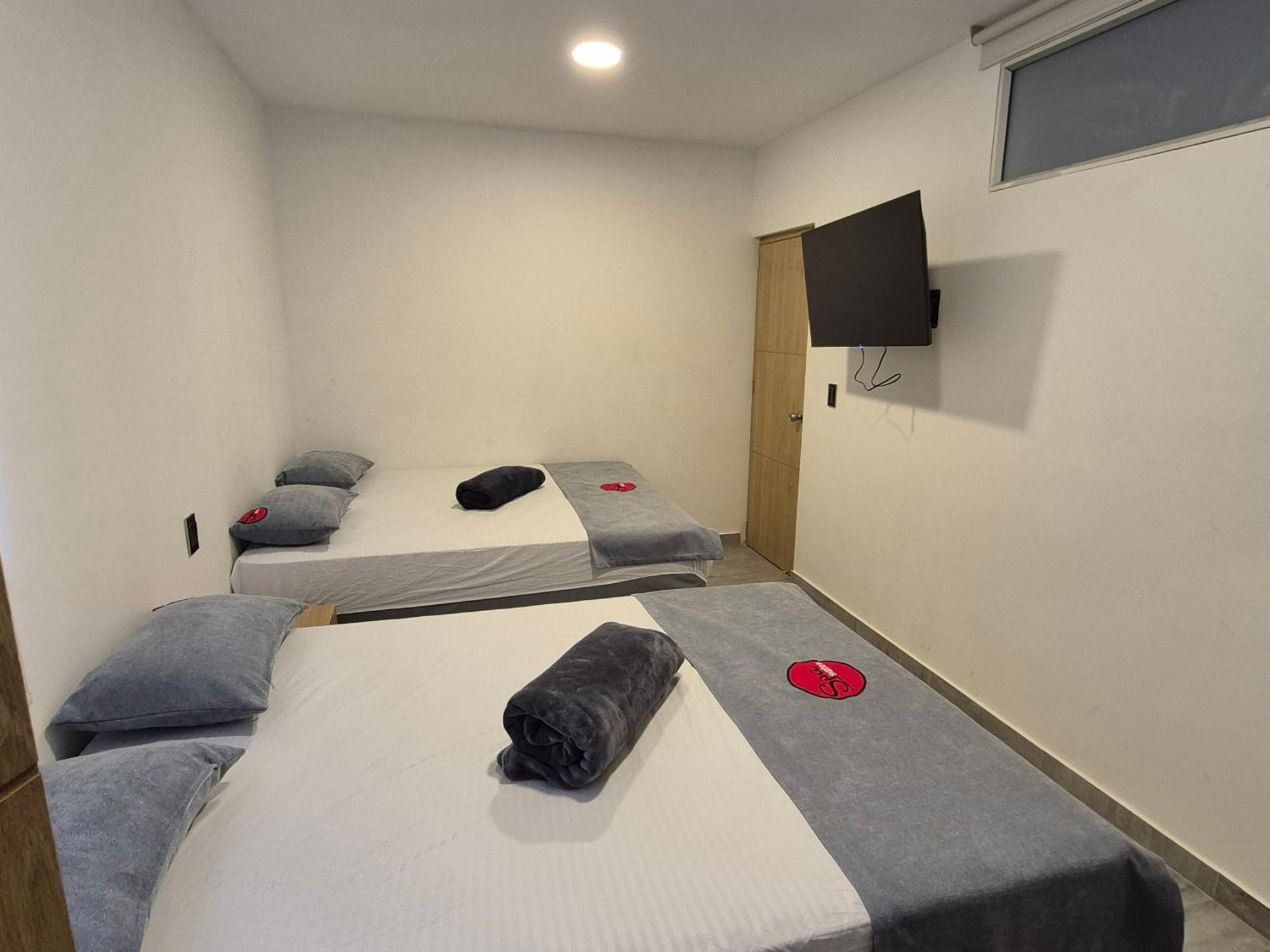 Hotel Spa Laureles Медельин Экстерьер фото